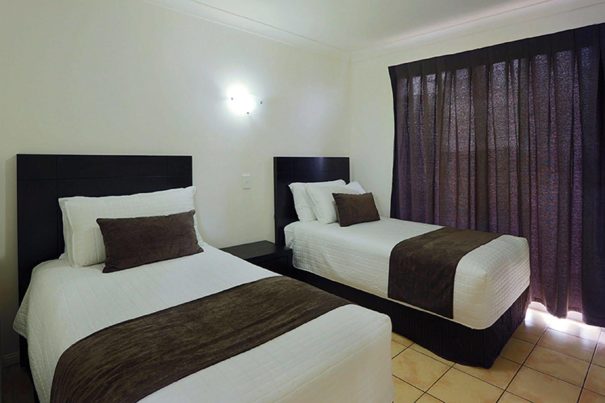 בריסביין Kangaroo Point Holiday Apartments מראה חיצוני תמונה